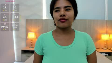   online show from April 14, 11:57 am