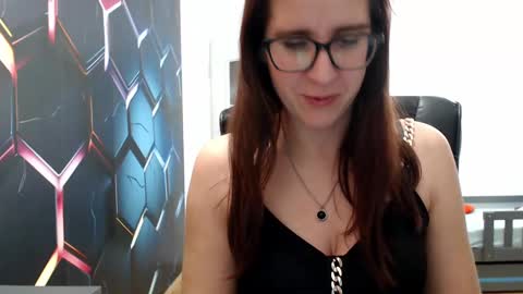 Snapshot of kayalips chatting on January 21, 7:17 pm KayaLips online show from January 21, 7:17 pm