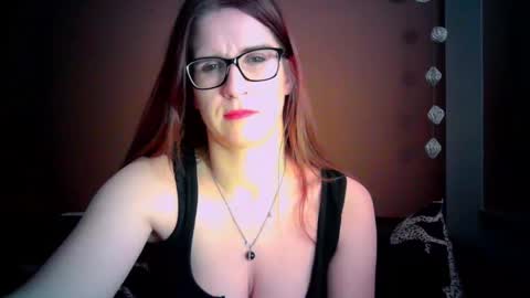 Snapshot of kayalips chatting on October 30, 4:51 pm KayaLips online show from October 30, 4:51 pm