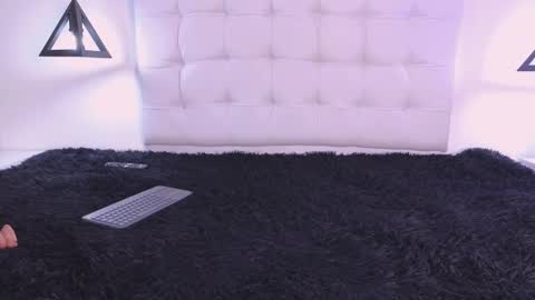 Cattleya stone online show from March 2, 8:27 am