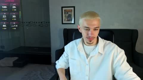 KaydenDrew online show from May 18, 4:18 am