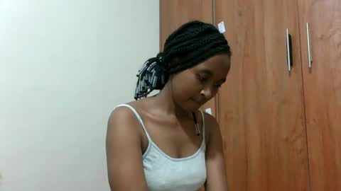 kaylar online show from July 26, 6:38 pm
