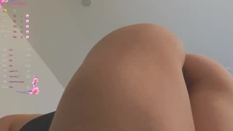 kaylee_ee online show from March 18, 9:59 am