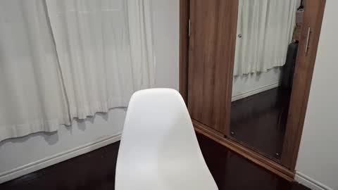 Kaylee Sims online show from January 15, 2:09 am