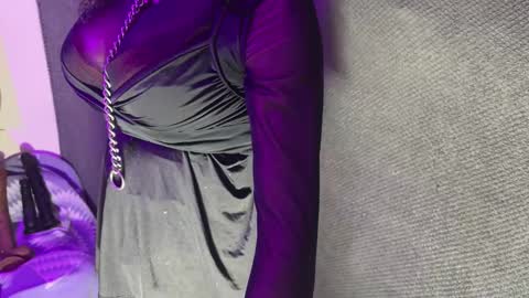 katie online show from November 14, 7:05 pm