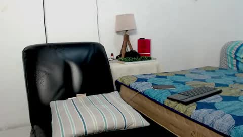 kayrohex online show from July 30, 6:19 pm