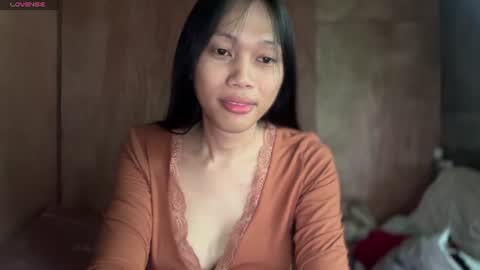 Its me Cora online show from June 13, 2:55 am