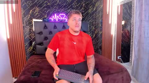 Snapshot of keane_lee chatting on September 16, 11:45 am Keane online show from September 16, 11:45 am