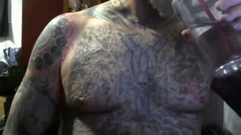 keeeeeeeeeeeeef online show from September 19, 10:13 pm