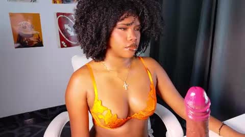 Kehlannis online show from July 10, 5:17 pm