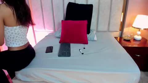 Keimy Wilde online show from December 22, 6:25 pm