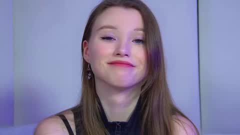 Keira online show from March 22, 6:06 am