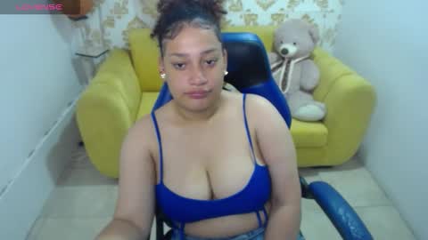 Snapshot of keiry_m chatting on October 18, 1:59 pm Keiry online show from October 18, 1:59 pm