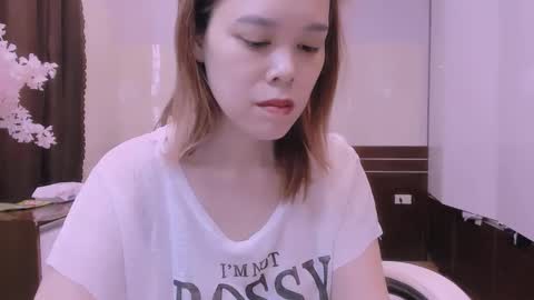 Kelly online show from April 12, 3:10 am