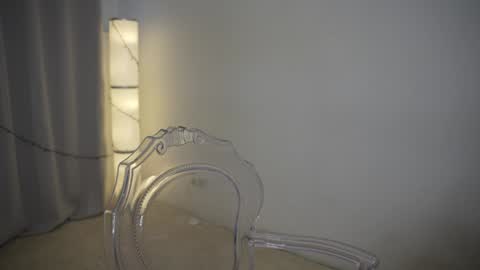  KELLY  online show from December 31, 10:37 am