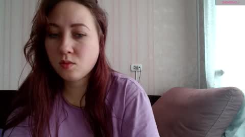 kellycrystall online show from January 5, 7:38 am