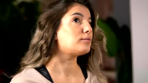 Denise online show from April 2, 2:08 am