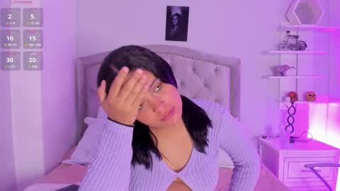 Snapshot of kellymillian_ chatting on January 8, 2:46 pm kellyMillian  online show from January 8, 2:46 pm