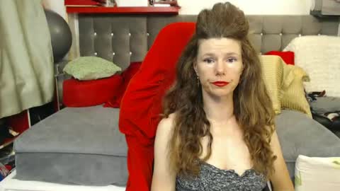 kelly online show from July 23, 2:31 am