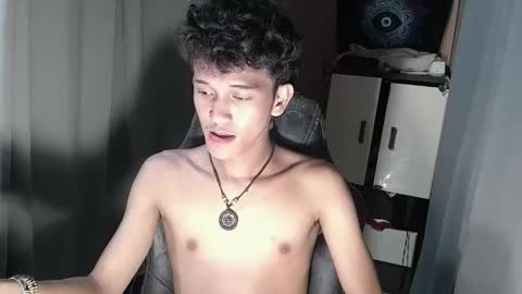 Ken online show from October 22, 6:31 pm