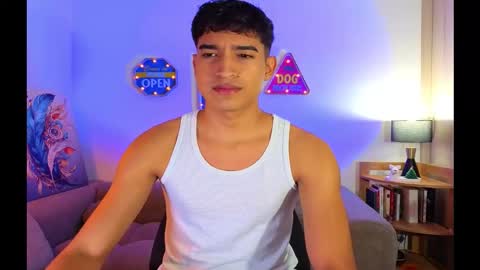 ken_blaker online show from February 4, 7:34 am