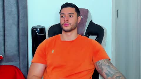 ken_mailik online show from February 7, 8:20 pm