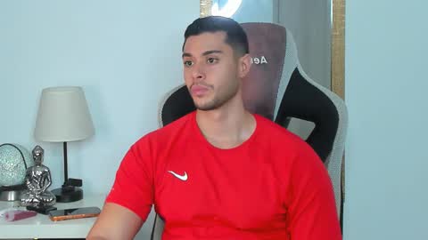 ken_mailik online show from December 19, 5:14 am