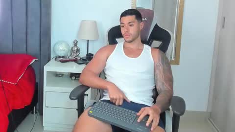 ken_mailik online show from March 24, 10:38 pm