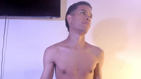 Julian Rivera   online show from February 22, 11:57 am