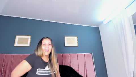Kendal online show from July 6, 11:28 pm