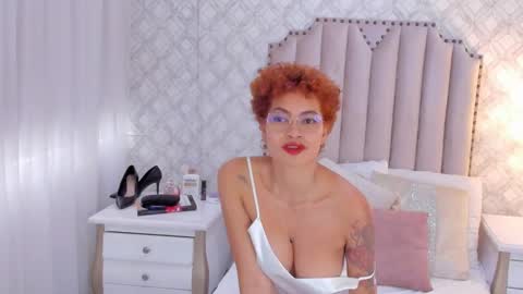 kendall  hill  online show from January 15, 8:17 pm