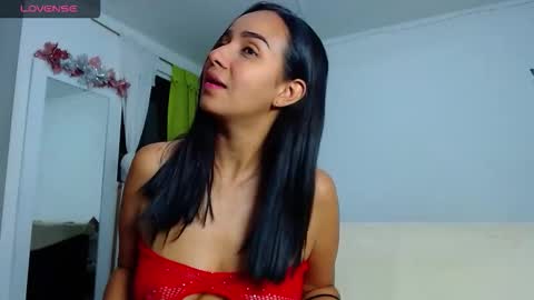 kendall online show from February 4, 9:57 am