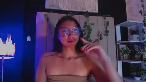 kendall_saenz online show from October 23, 8:42 pm