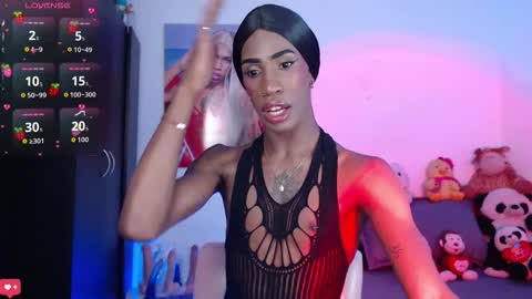 kendallgil_ online show from November 27, 6:32 am