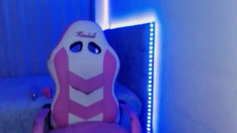  Kendall Rush online show from December 14, 11:11 pm