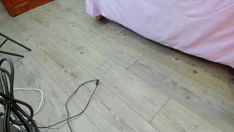 Kendra London online show from February 21, 11:24 am