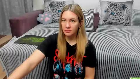 Kendra online show from November 29, 11:56 pm