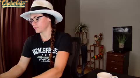 Kendra online show from January 18, 4:21 am