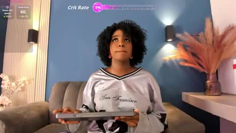 kendrachavez_ online show from April 11, 9:52 pm