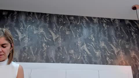 KENDRA online show from September 19, 1:54 am