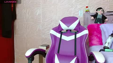 KENDRAPOTTER online show from November 13, 4:09 pm