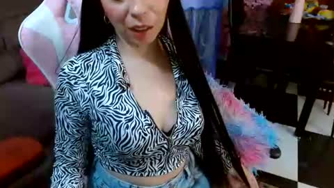 kendy_all4u7 online show from June 26, 7:14 am