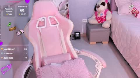  01  online show from March 5, 12:27 am