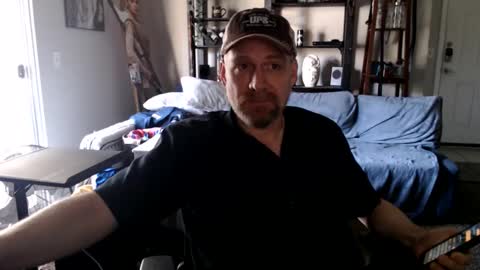 Snapshot of kenkuddles chatting on February 21, 11:32 pm Ken Kuddles online show from February 21, 11:32 pm