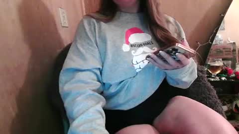 Kennedy Nova  online show from February 8, 9:25 pm