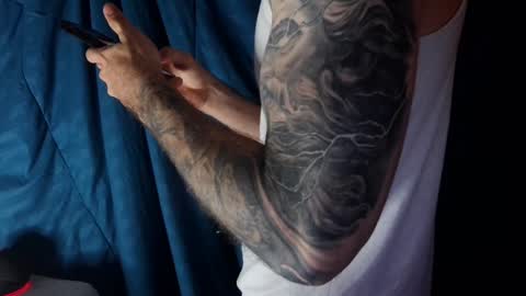 Kennfox777 online show from January 3, 9:36 pm