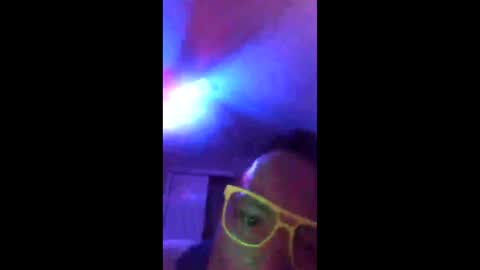 kennyburns089 online show from February 3, 3:04 am