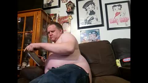 looking 4 free c2c online show from February 6, 8:00 pm