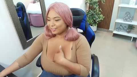 Kenya Buhle online show from October 27, 11:10 am