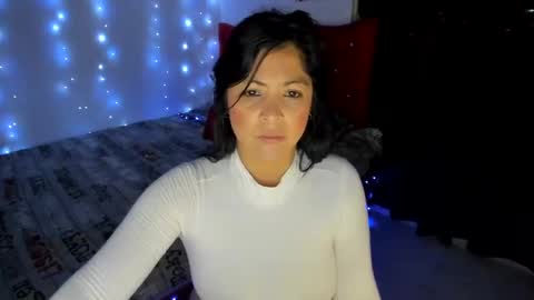 kerena929004 online show from October 10, 11:42 pm